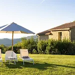 Historic In Tuscan Village Londa