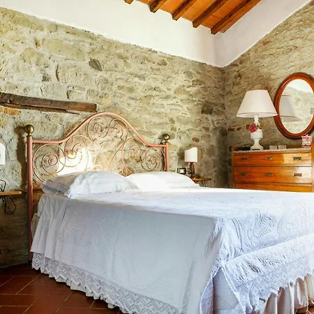 Historic In Tuscan Village Διαμέρισμα Londa